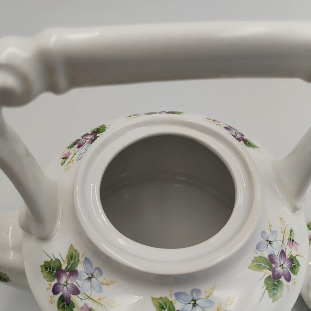 Arthur Wood England Violets Teapot‎ Floral Ceramic Tea Pot Vintage 6344 2-Cup